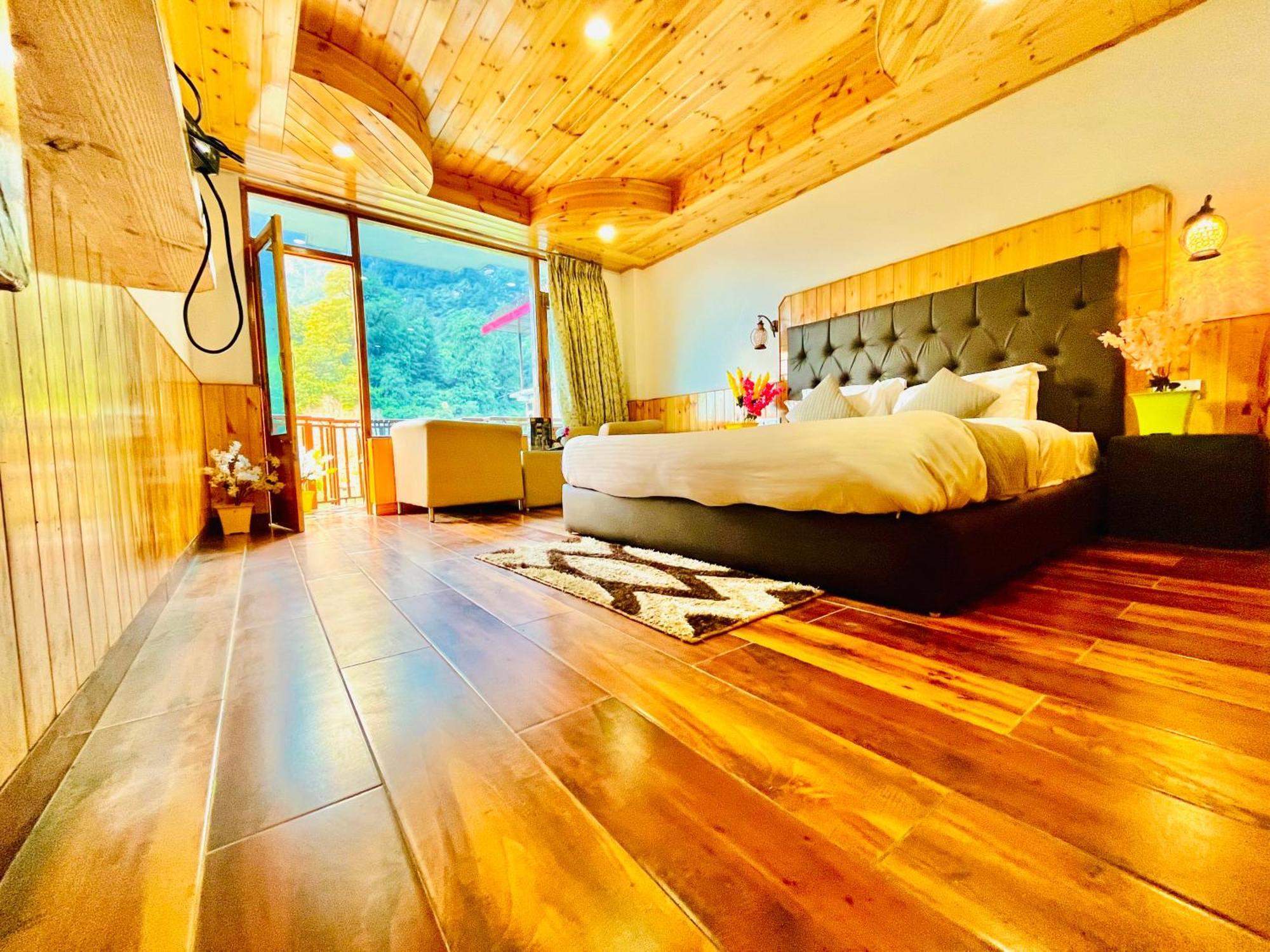 Himalayan Riverside Resort, Manali Eksteriør bilde