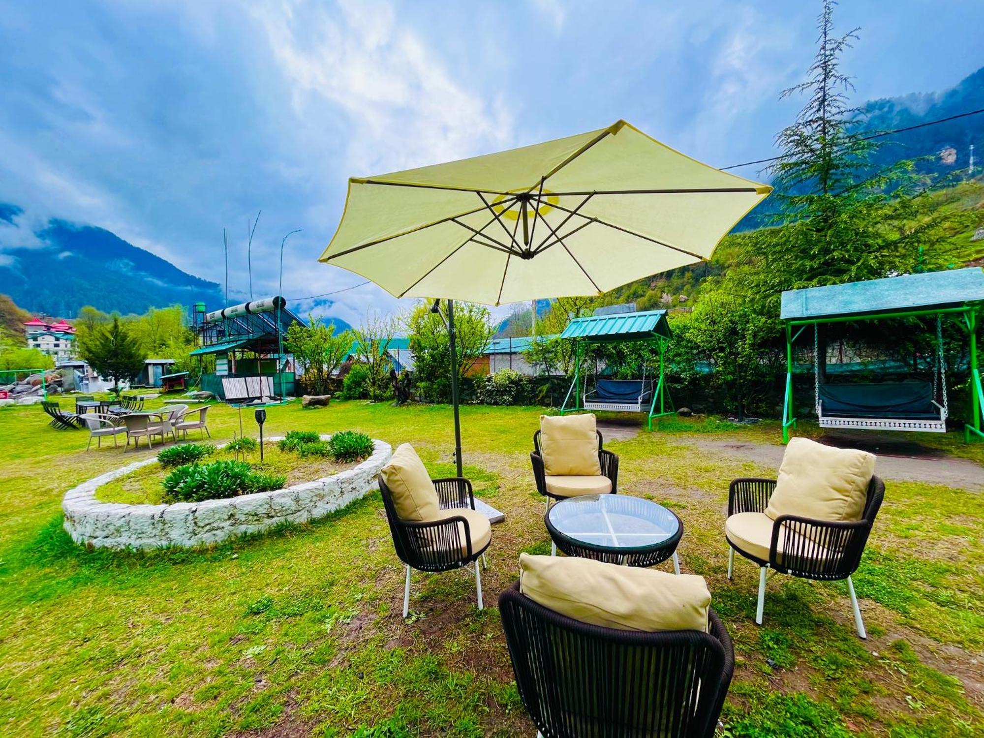 Himalayan Riverside Resort, Manali Eksteriør bilde