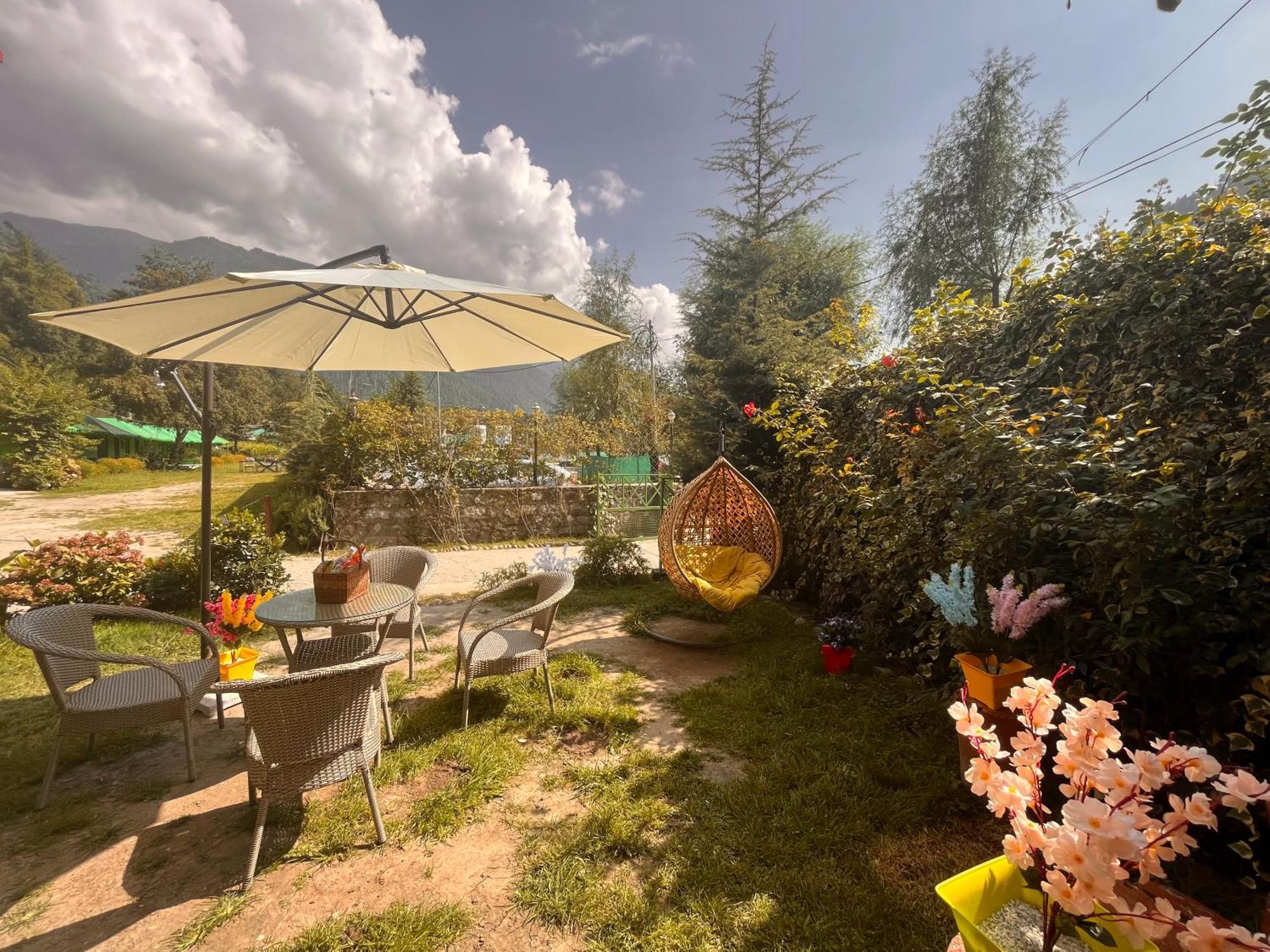Himalayan Riverside Resort, Manali Eksteriør bilde