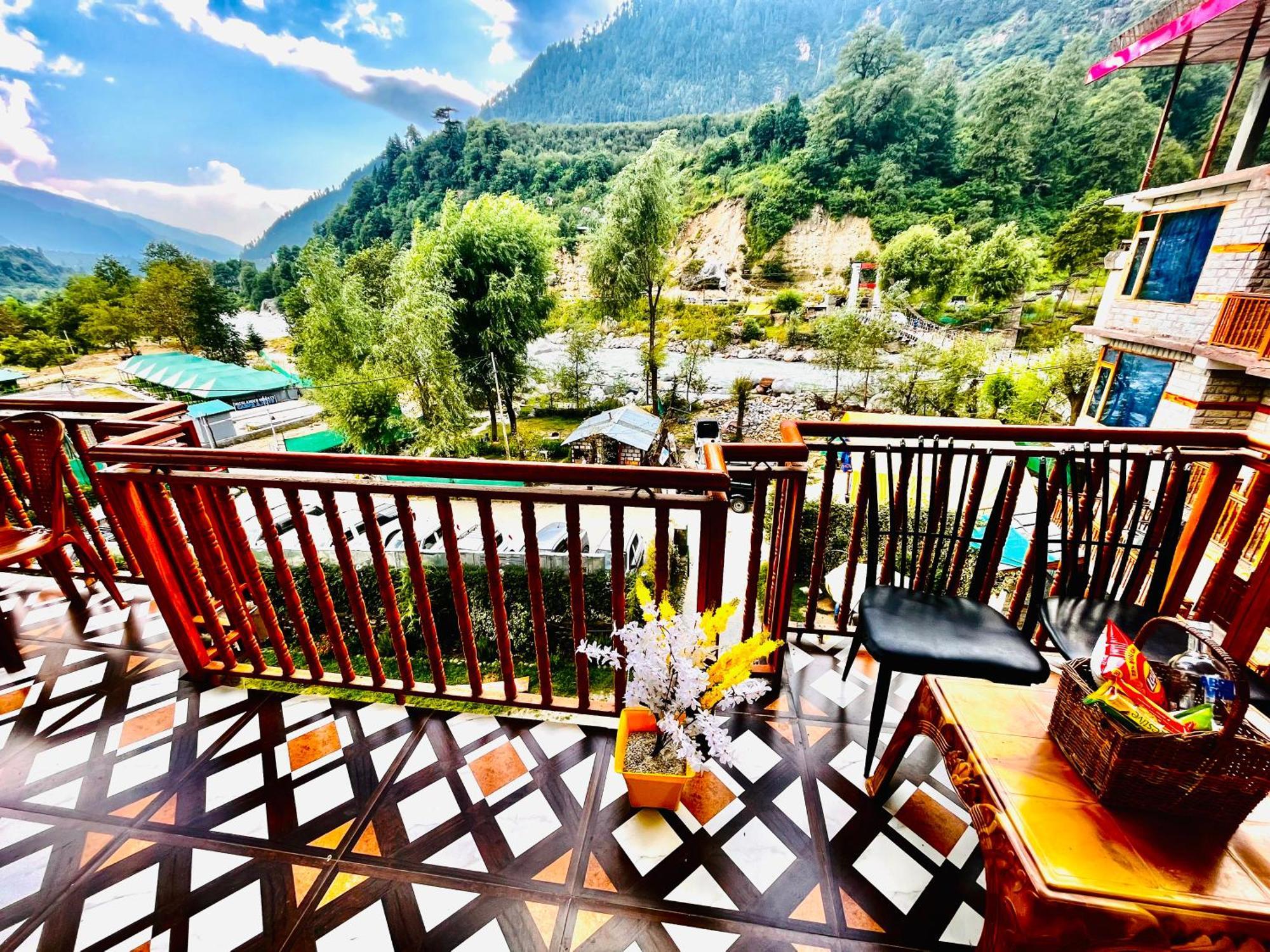 Himalayan Riverside Resort, Manali Eksteriør bilde