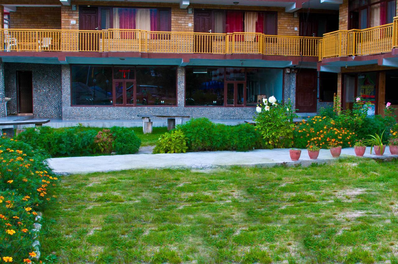 Himalayan Riverside Resort, Manali Eksteriør bilde