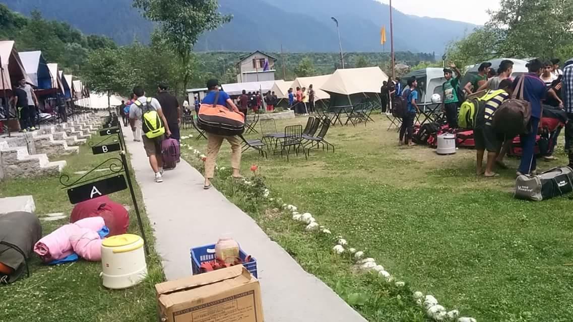 Himalayan Riverside Resort, Manali Eksteriør bilde