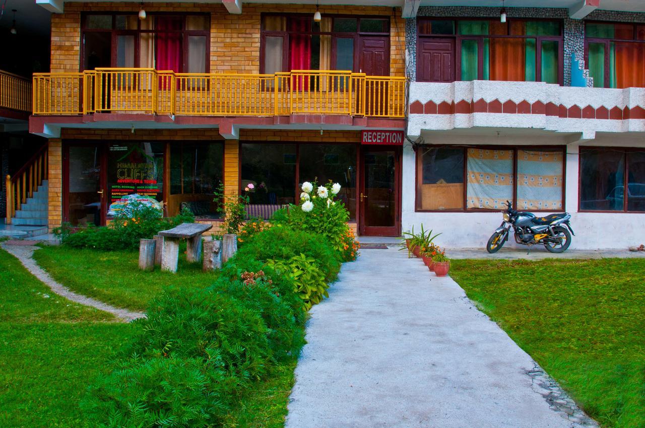 Himalayan Riverside Resort, Manali Eksteriør bilde